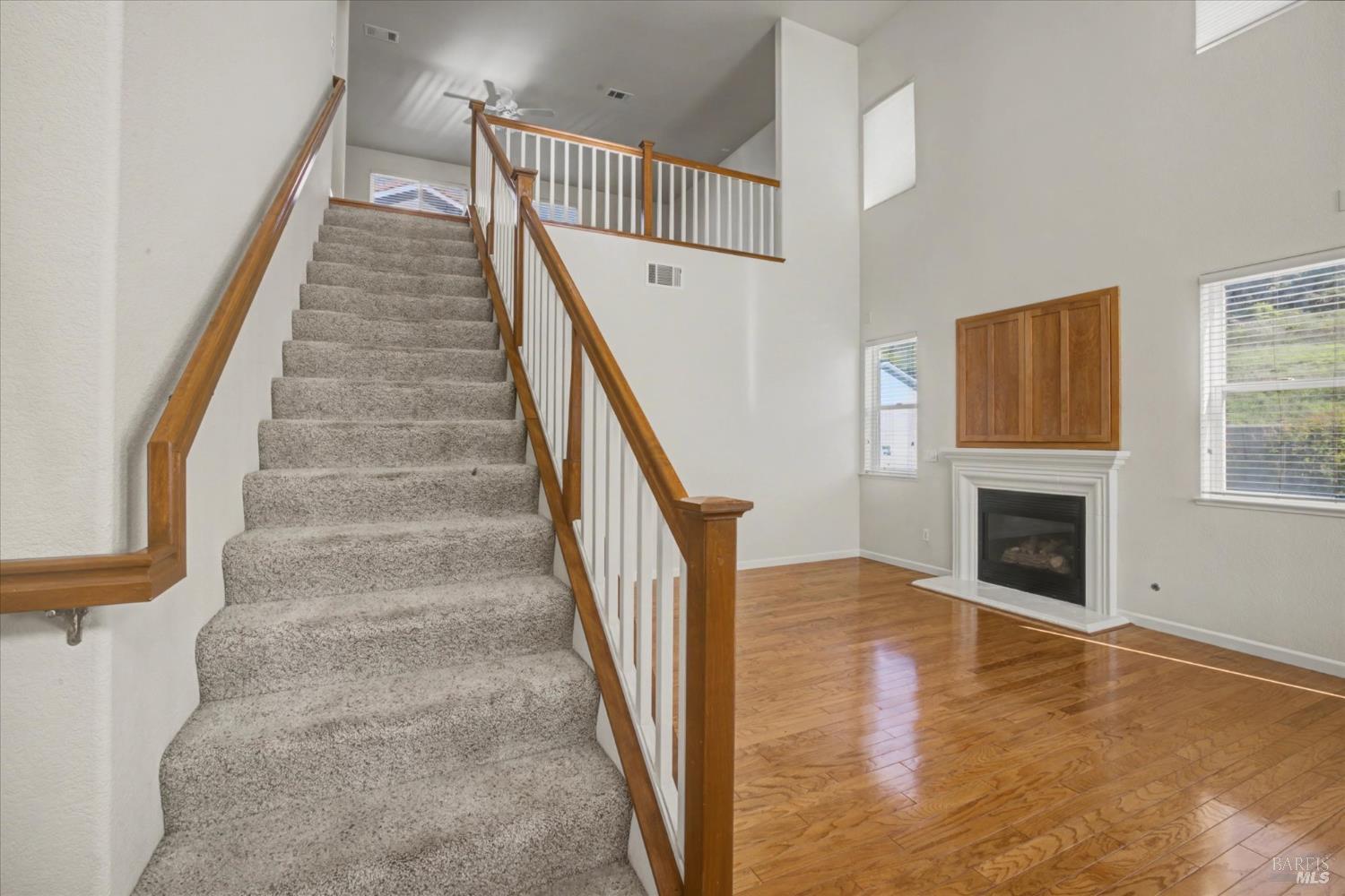 Detail Gallery Image 25 of 85 For 5862 Cabernet Dr, Vallejo,  CA 94591 - 3 Beds | 3 Baths