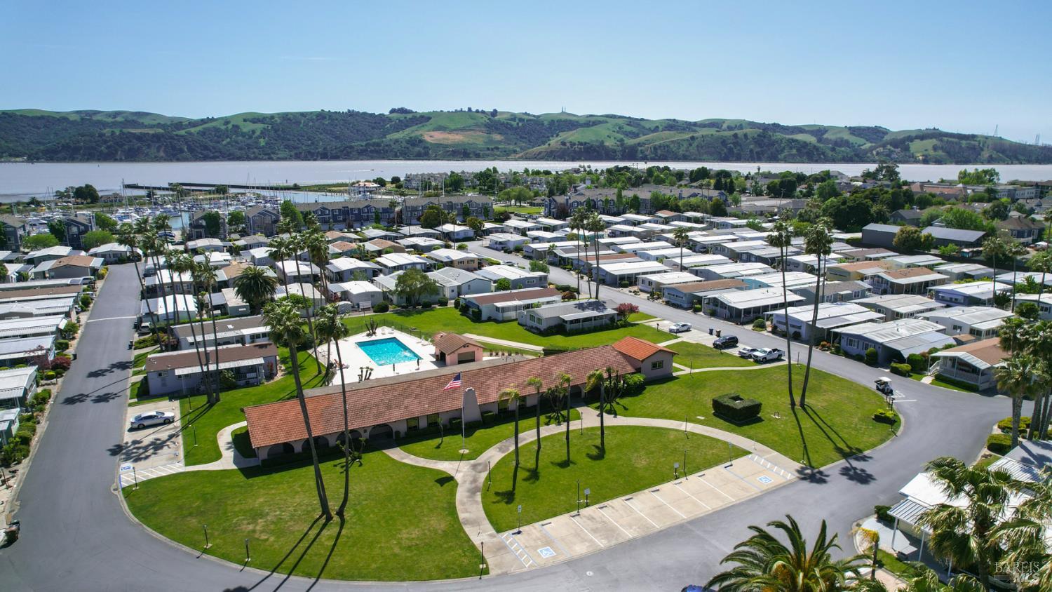 Detail Gallery Image 8 of 39 For 300 E H St 74, Benicia,  CA 94510 - 2 Beds | 2 Baths