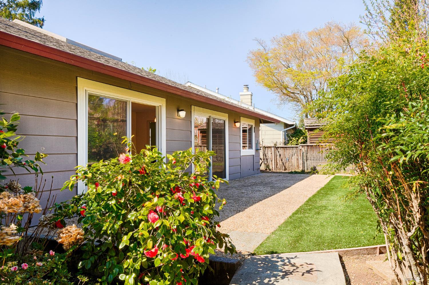 Detail Gallery Image 44 of 48 For 8886 Oakmont Dr, Santa Rosa,  CA 95409 - 3 Beds | 2 Baths