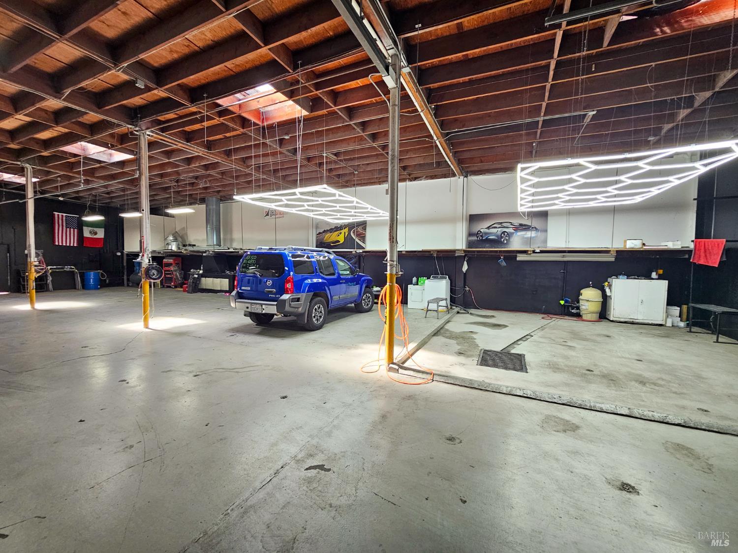 Detail Gallery Image 5 of 9 For 735 Lincoln Ave, San Rafael,  CA 94901 - – Beds | – Baths