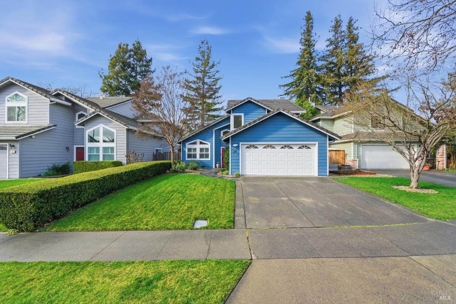 Detail Gallery Image 12 of 53 For 28 Winestone Ct, Napa,  CA 94558 - 4 Beds | 3 Baths