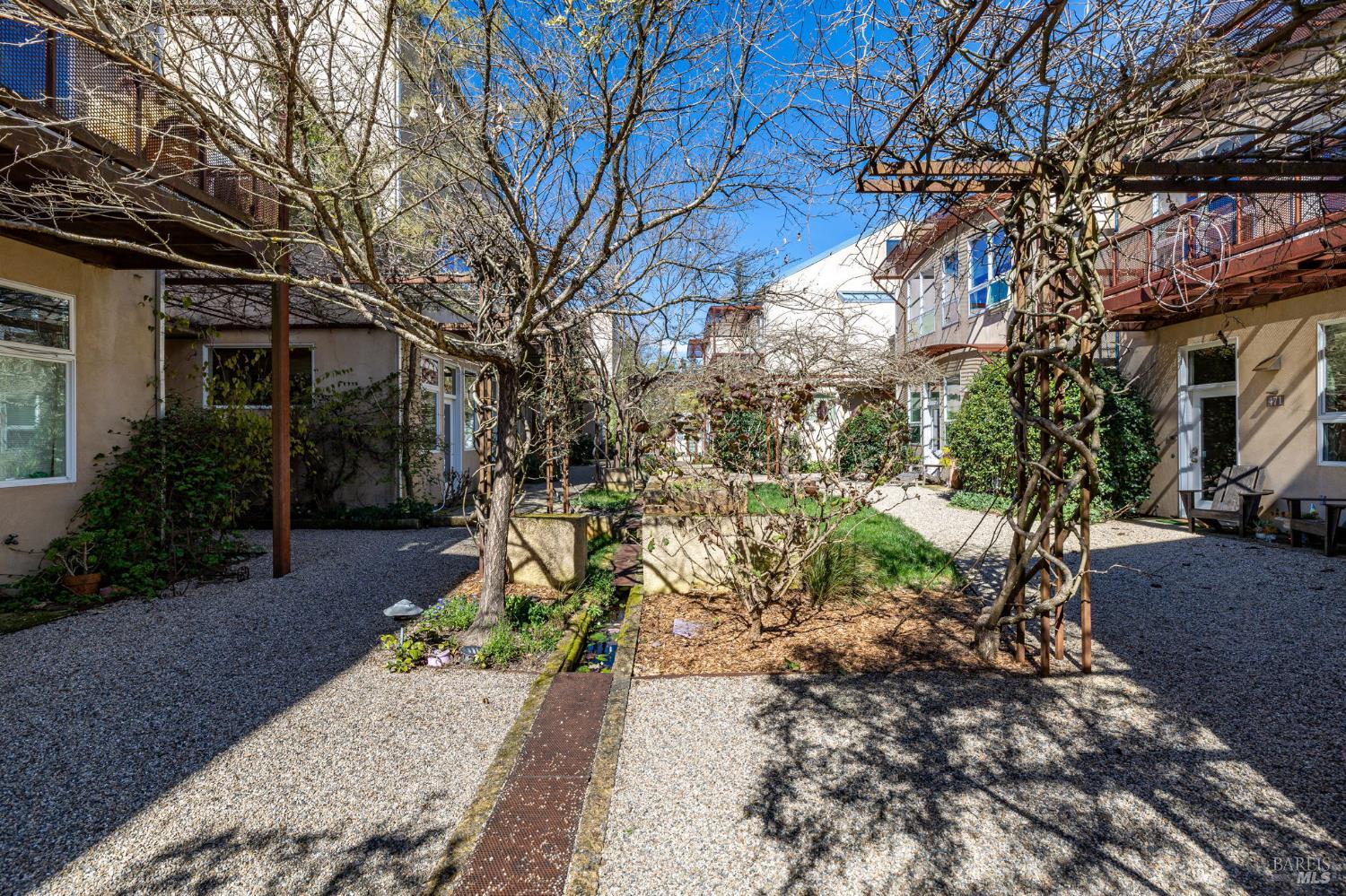 Detail Gallery Image 46 of 71 For 471 Florence Ave, Sebastopol,  CA 95472 - 2 Beds | 2/1 Baths