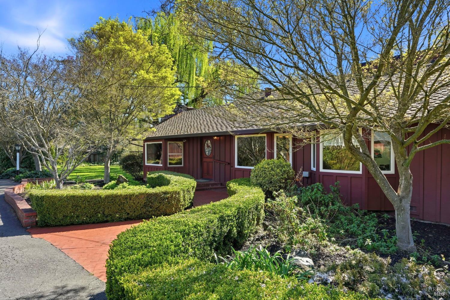 Detail Gallery Image 2 of 46 For 333 Randolph Ave, Kenwood,  CA 95452 - 3 Beds | 2 Baths