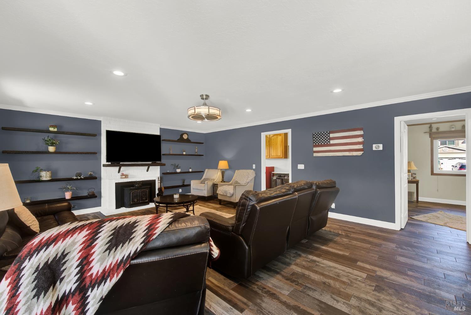 Detail Gallery Image 18 of 77 For 116 Alturas Ct, Vacaville,  CA 95688 - 5 Beds | 2/1 Baths