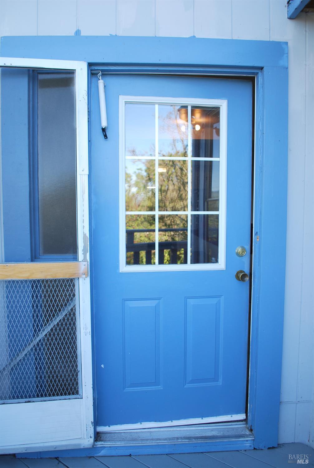 Detail Gallery Image 31 of 39 For 24 La Cresta Dr, Petaluma,  CA 94952 - 3 Beds | 2 Baths