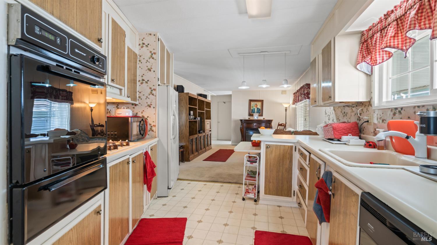 Detail Gallery Image 25 of 39 For 300 E H St 74, Benicia,  CA 94510 - 2 Beds | 2 Baths