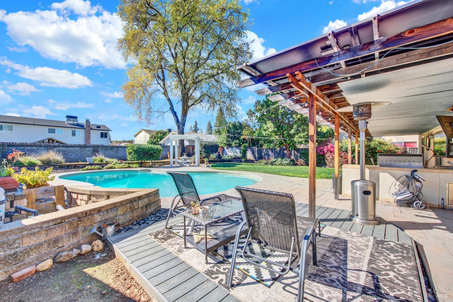 Detail Gallery Image 61 of 77 For 116 Alturas Ct, Vacaville,  CA 95688 - 5 Beds | 2/1 Baths