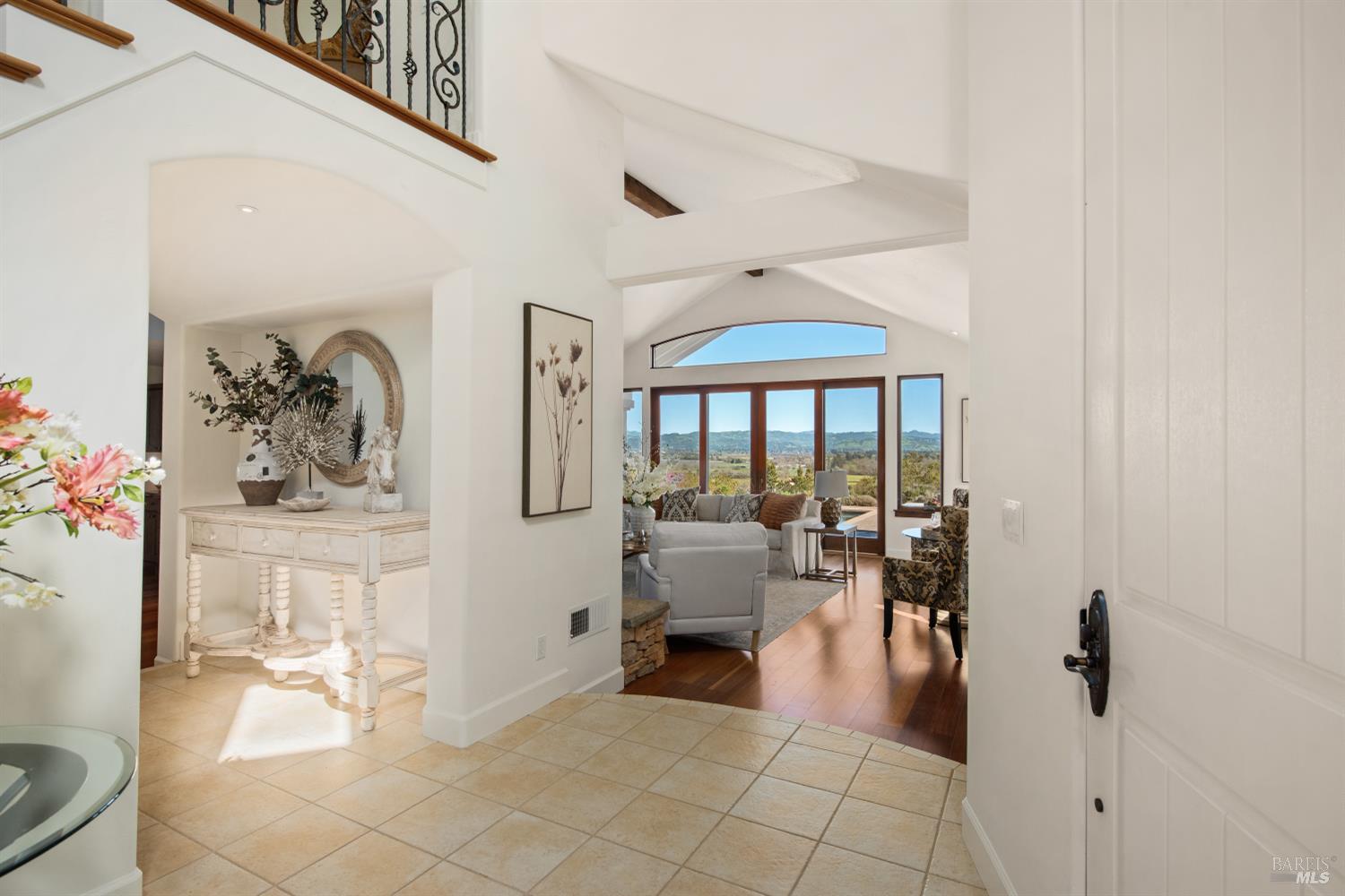 Detail Gallery Image 14 of 58 For 2405 Lewis Dr, Sebastopol,  CA 95472 - 3 Beds | 3 Baths