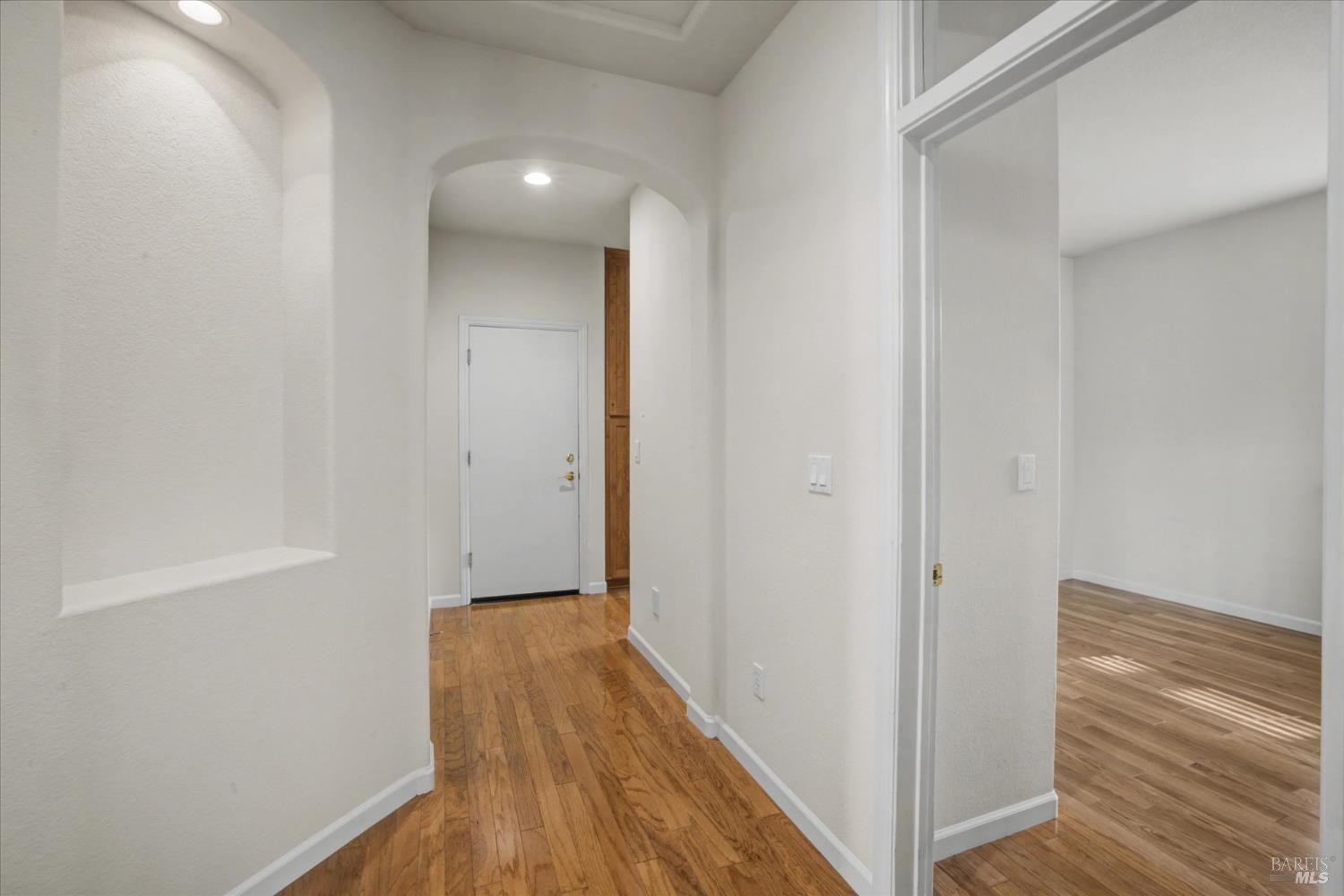 Detail Gallery Image 27 of 85 For 5862 Cabernet Dr, Vallejo,  CA 94591 - 3 Beds | 3 Baths