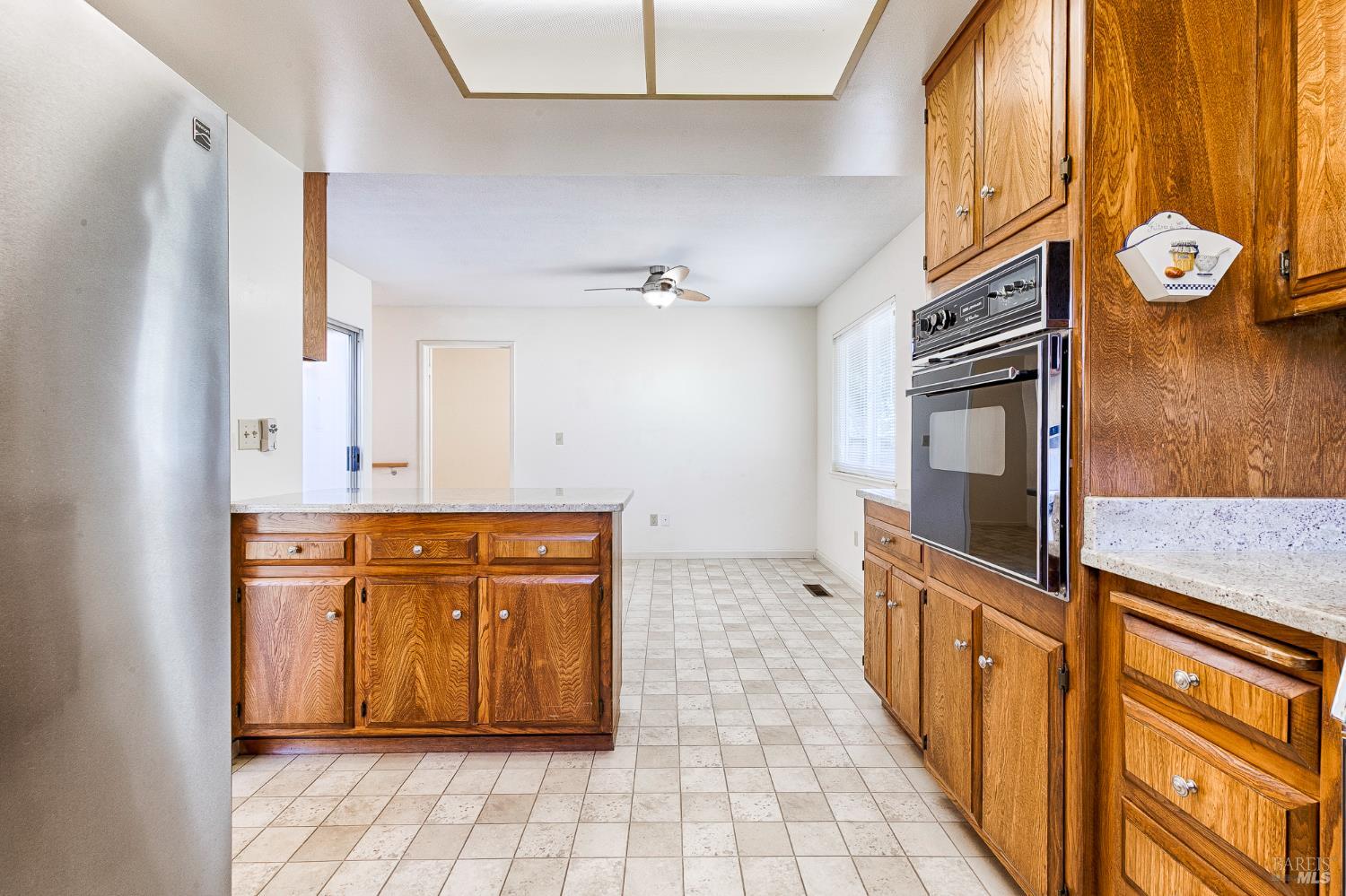 Detail Gallery Image 15 of 48 For 8886 Oakmont Dr, Santa Rosa,  CA 95409 - 3 Beds | 2 Baths