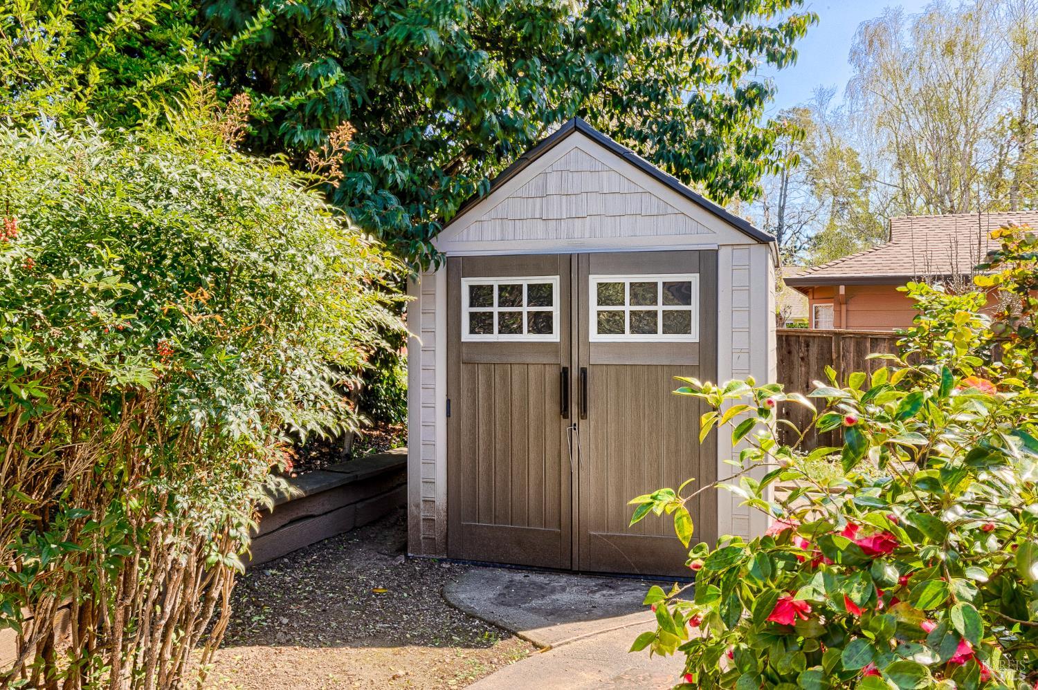 Detail Gallery Image 41 of 48 For 8886 Oakmont Dr, Santa Rosa,  CA 95409 - 3 Beds | 2 Baths