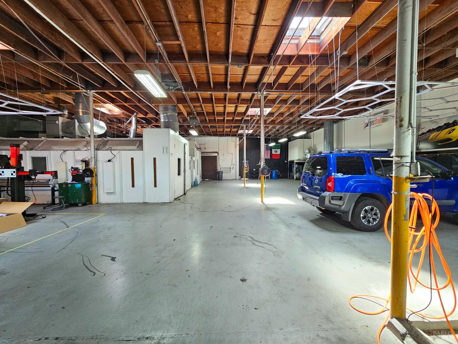 Detail Gallery Image 4 of 9 For 735 Lincoln Ave, San Rafael,  CA 94901 - – Beds | – Baths