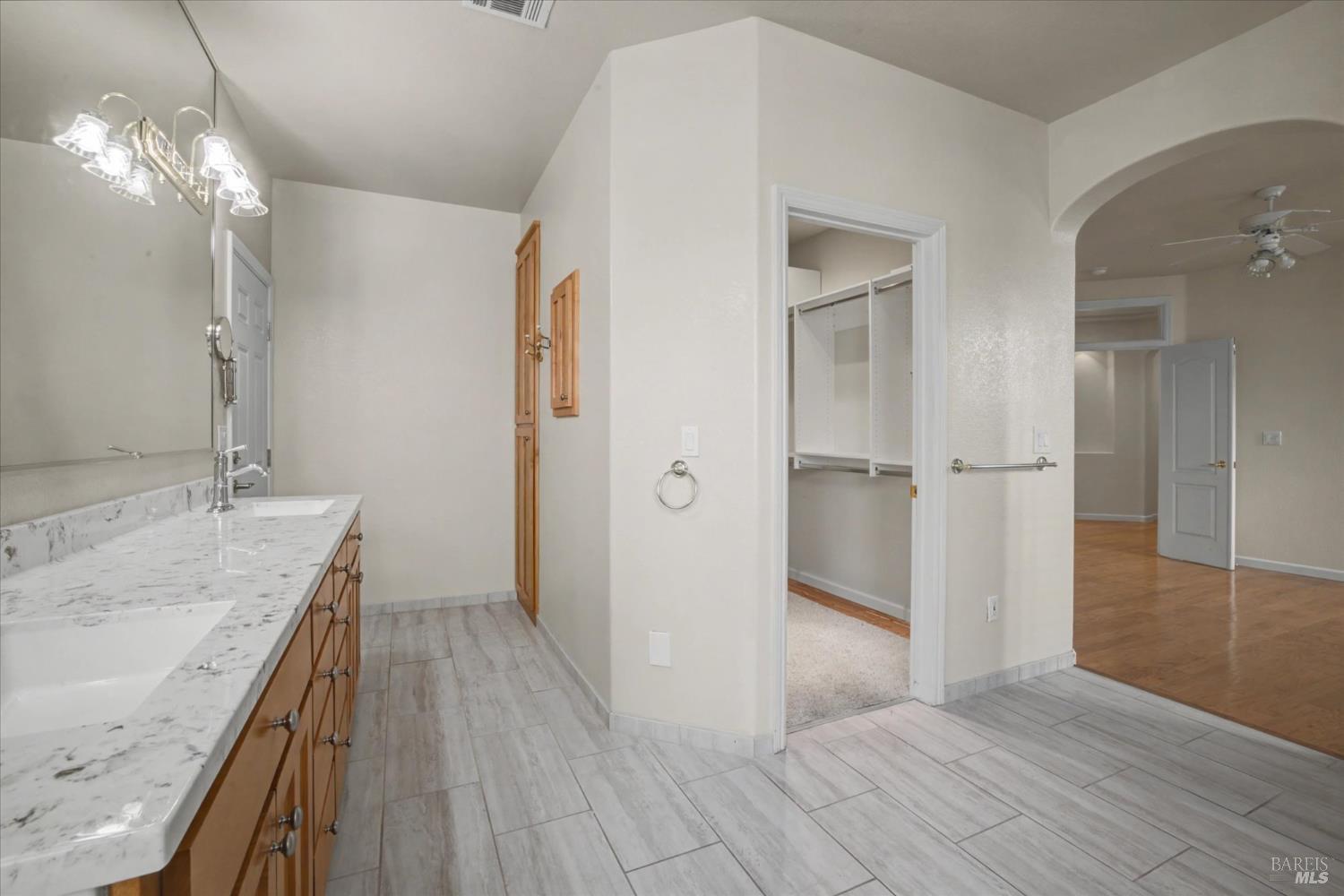 Detail Gallery Image 40 of 85 For 5862 Cabernet Dr, Vallejo,  CA 94591 - 3 Beds | 3 Baths