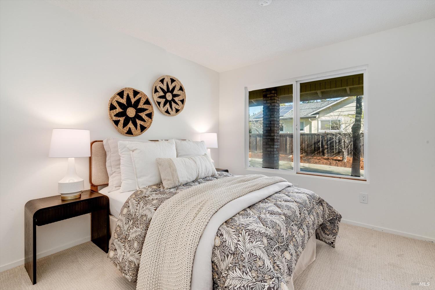 Detail Gallery Image 19 of 37 For 2625 Hidden Valley Dr, Santa Rosa,  CA 95404 - 4 Beds | 2/1 Baths