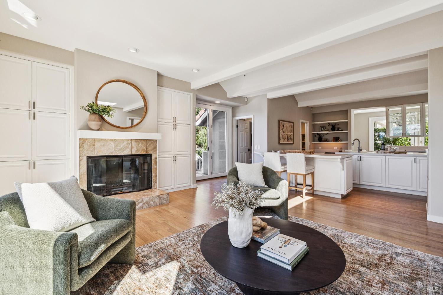 Detail Gallery Image 37 of 80 For 99 Deer Park Ave, San Rafael,  CA 94901 - 4 Beds | 3/1 Baths