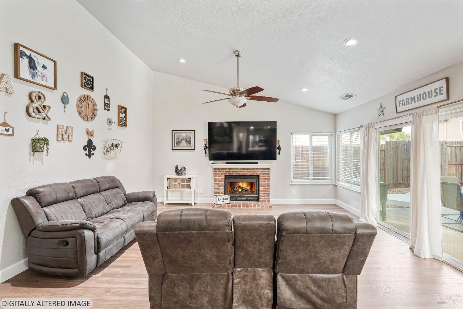 Detail Gallery Image 23 of 64 For 1315 Jacobs Pl, Dixon,  CA 95620 - 4 Beds | 2/1 Baths