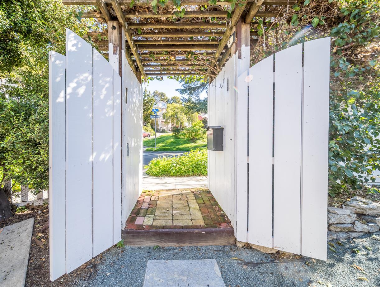 Detail Gallery Image 21 of 30 For 30 Benson Ave, Vallejo,  CA 94590 - 2 Beds | 1 Baths