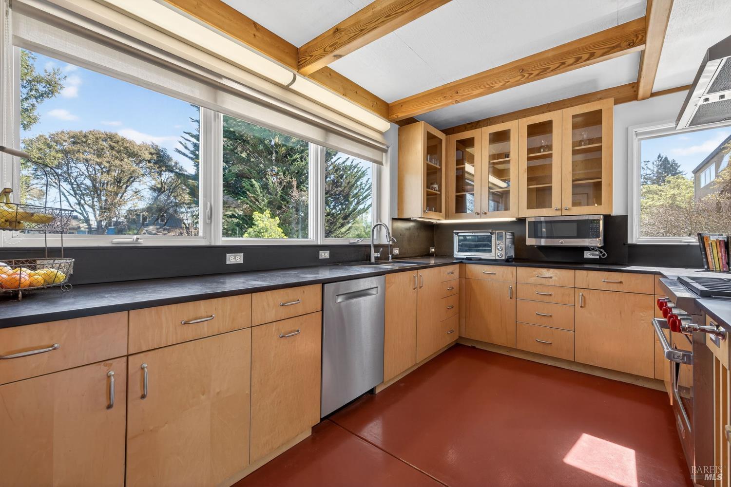 Detail Gallery Image 34 of 71 For 471 Florence Ave, Sebastopol,  CA 95472 - 2 Beds | 2/1 Baths