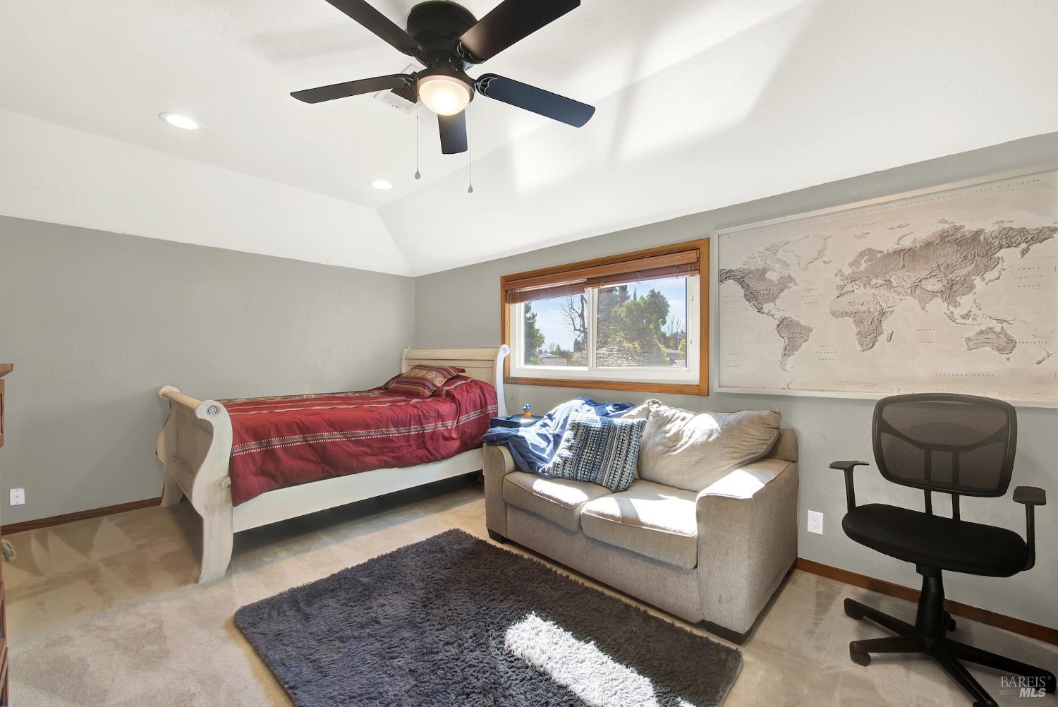 Detail Gallery Image 48 of 77 For 116 Alturas Ct, Vacaville,  CA 95688 - 5 Beds | 2/1 Baths