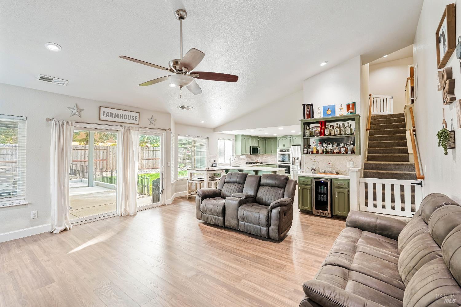 Detail Gallery Image 26 of 64 For 1315 Jacobs Pl, Dixon,  CA 95620 - 4 Beds | 2/1 Baths