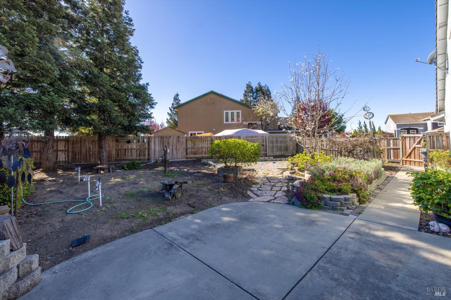 Detail Gallery Image 57 of 85 For 5862 Cabernet Dr, Vallejo,  CA 94591 - 3 Beds | 3 Baths