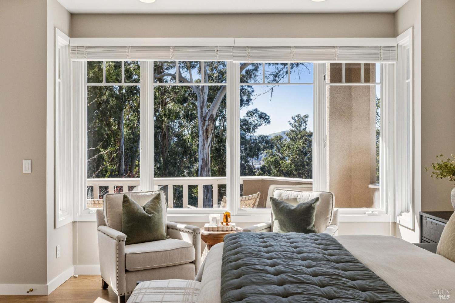 Detail Gallery Image 52 of 80 For 99 Deer Park Ave, San Rafael,  CA 94901 - 4 Beds | 3/1 Baths