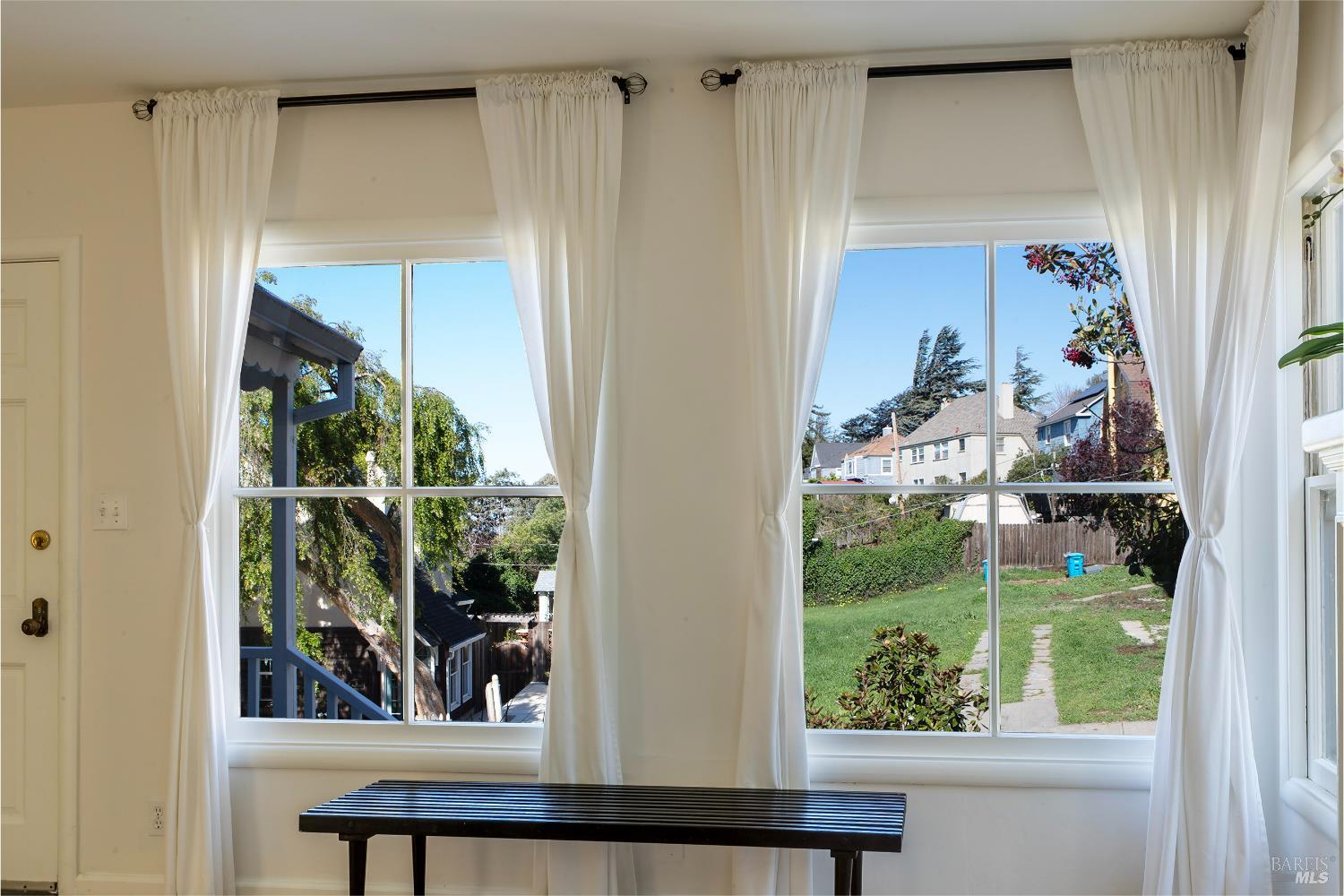 Detail Gallery Image 10 of 30 For 30 Benson Ave, Vallejo,  CA 94590 - 2 Beds | 1 Baths