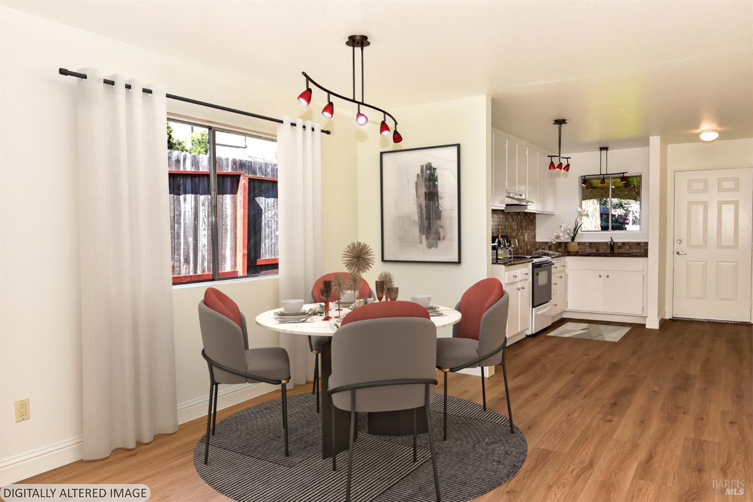 Detail Gallery Image 5 of 20 For 111 Acorn Dr, Petaluma,  CA 94952 - 1 Beds | 1 Baths