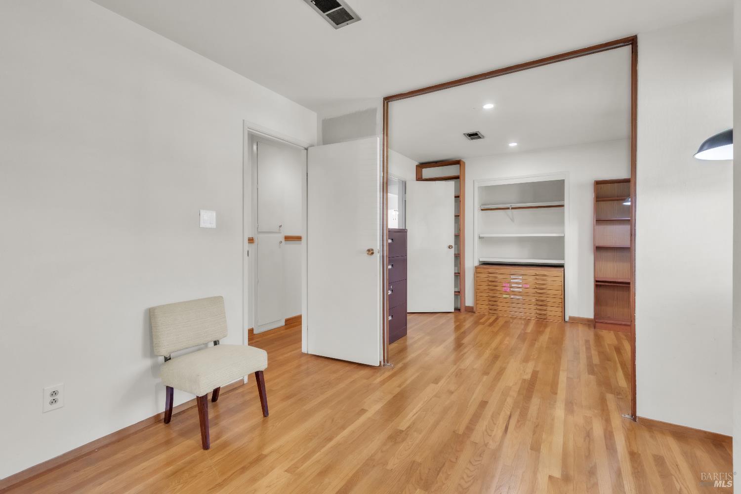 Detail Gallery Image 18 of 24 For 351 Begonia Blvd, Fairfield,  CA 94533 - 4 Beds | 2 Baths