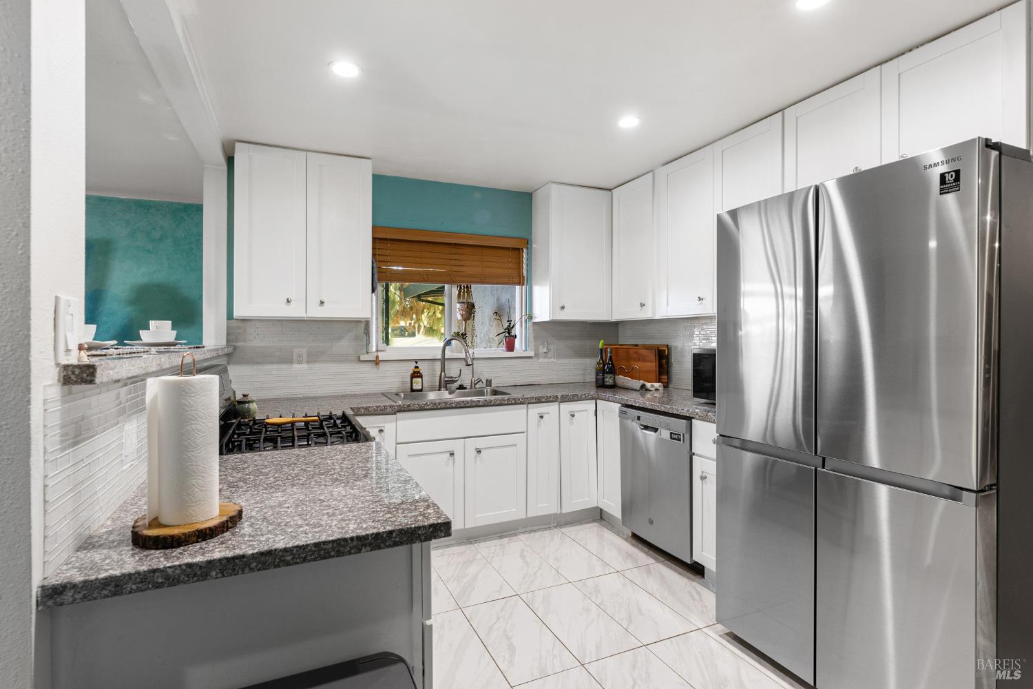 Detail Gallery Image 10 of 33 For 366 San Andreas St, Fairfield,  CA 94533 - 3 Beds | 2 Baths