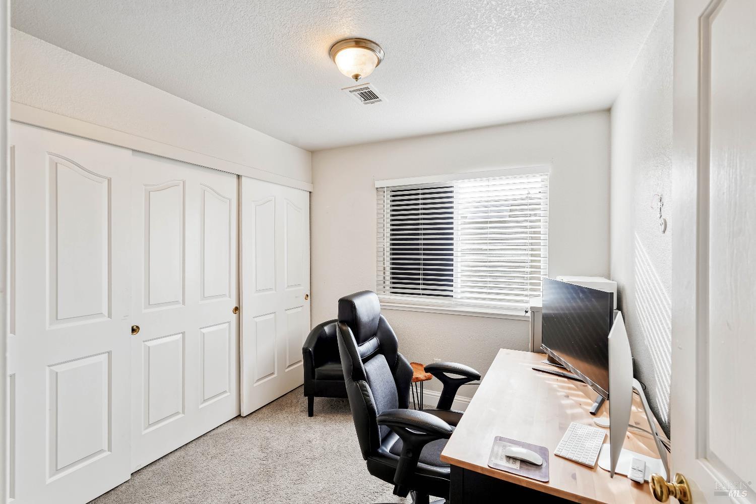 Detail Gallery Image 29 of 64 For 1315 Jacobs Pl, Dixon,  CA 95620 - 4 Beds | 2/1 Baths