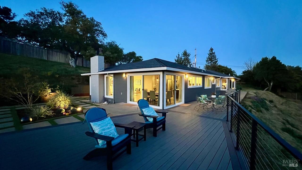 Detail Gallery Image 25 of 26 For 155 Bret Harte Rd, San Rafael,  CA 94941 - 3 Beds | 2 Baths