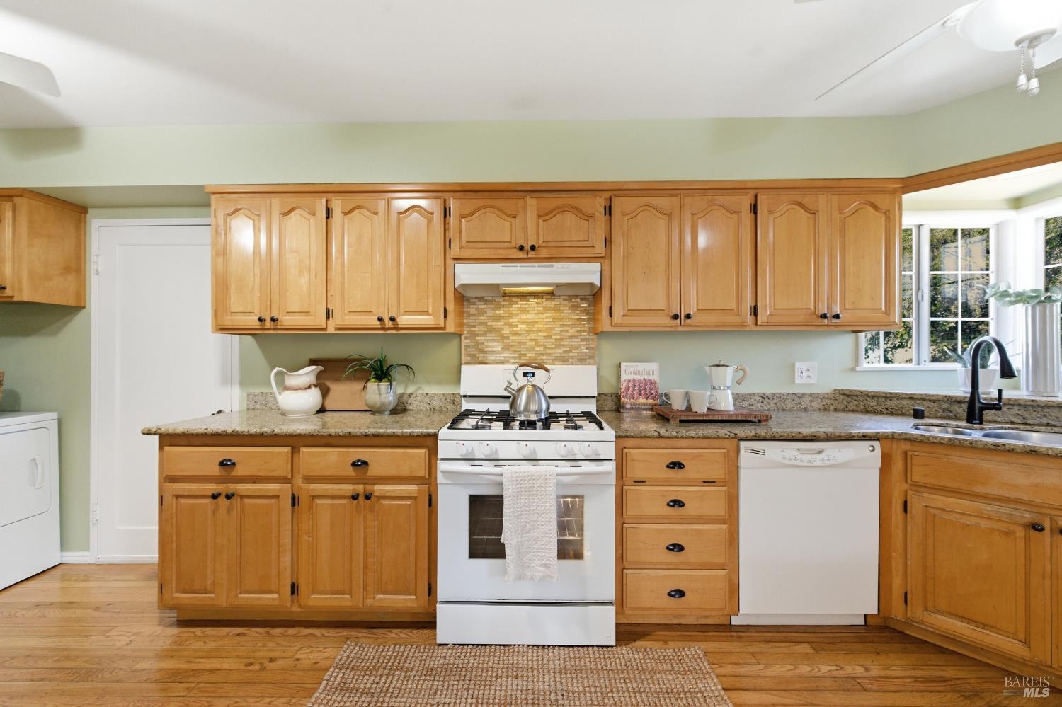 Detail Gallery Image 19 of 49 For 3188 Laurel St, Napa,  CA 94558 - 2 Beds | 1 Baths