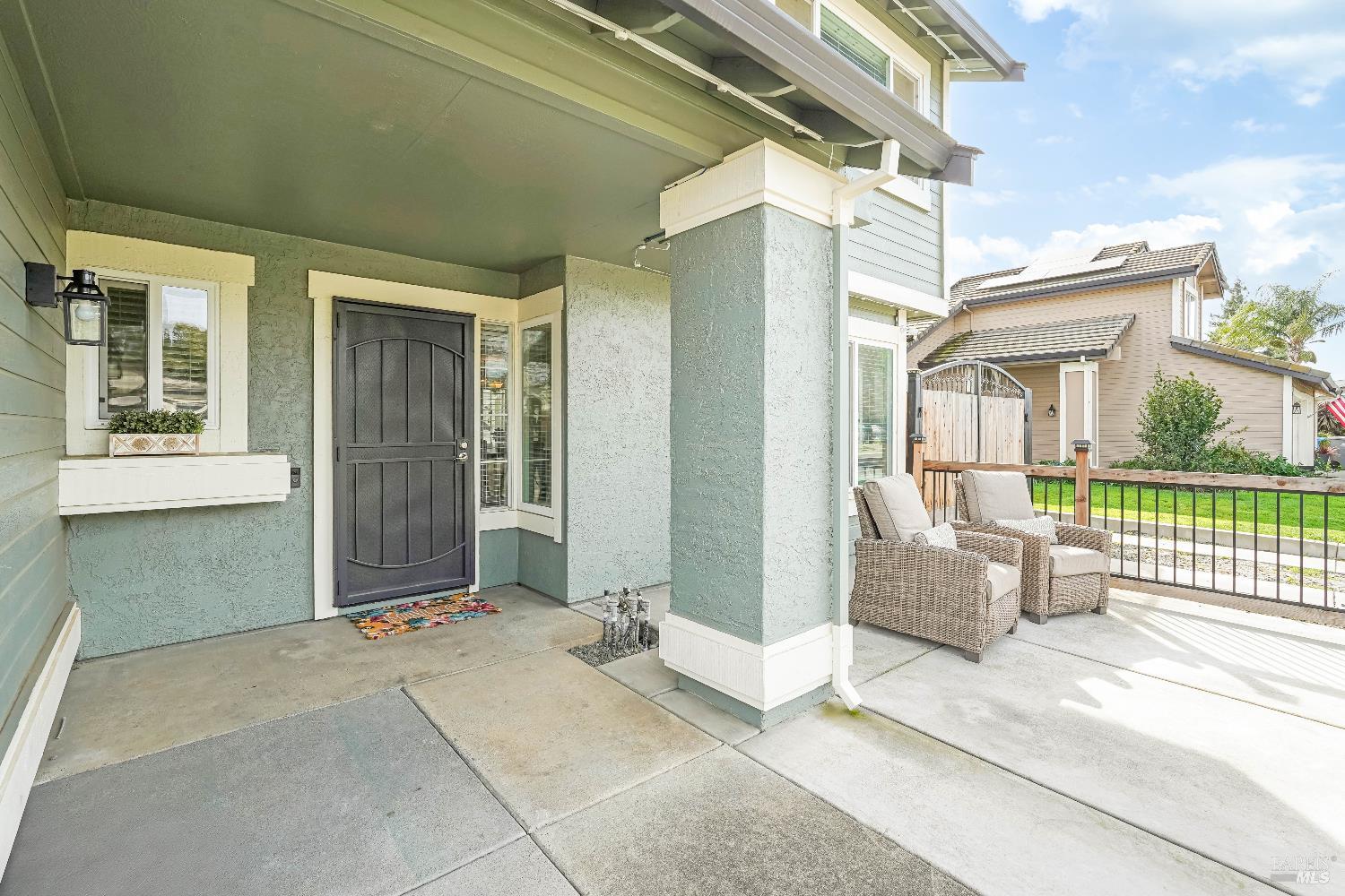 Detail Gallery Image 4 of 64 For 1315 Jacobs Pl, Dixon,  CA 95620 - 4 Beds | 2/1 Baths