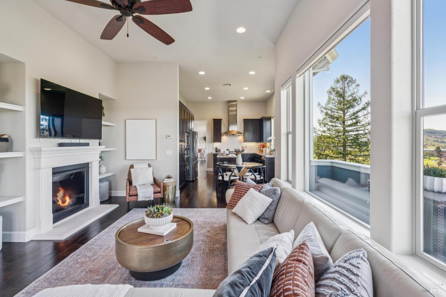 Detail Gallery Image 37 of 67 For 9 Edgehill Way, San Rafael,  CA 94903 - 3 Beds | 3 Baths