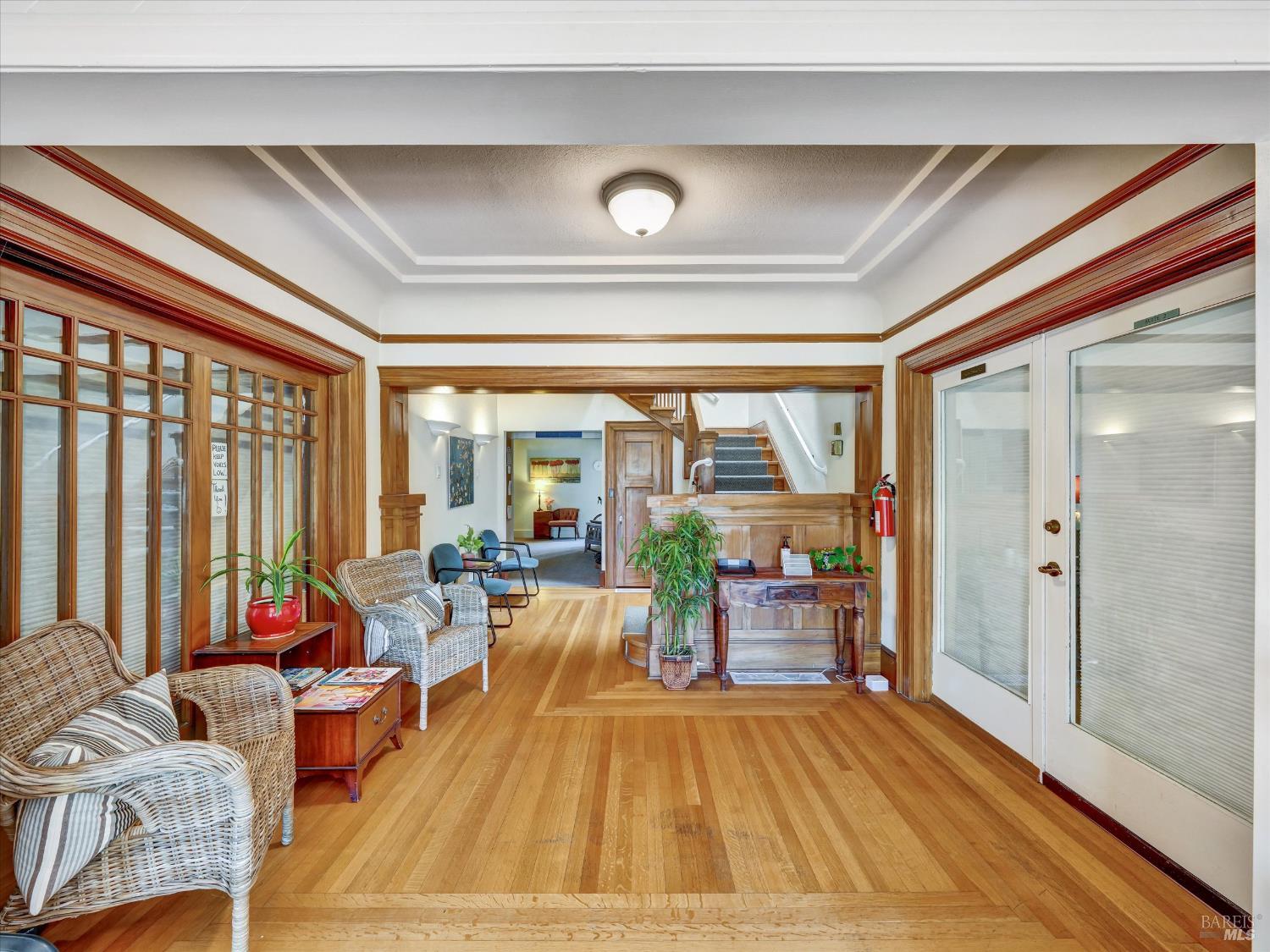 Detail Gallery Image 3 of 21 For 825 College Ave, Santa Rosa,  CA 95404 - – Beds | – Baths