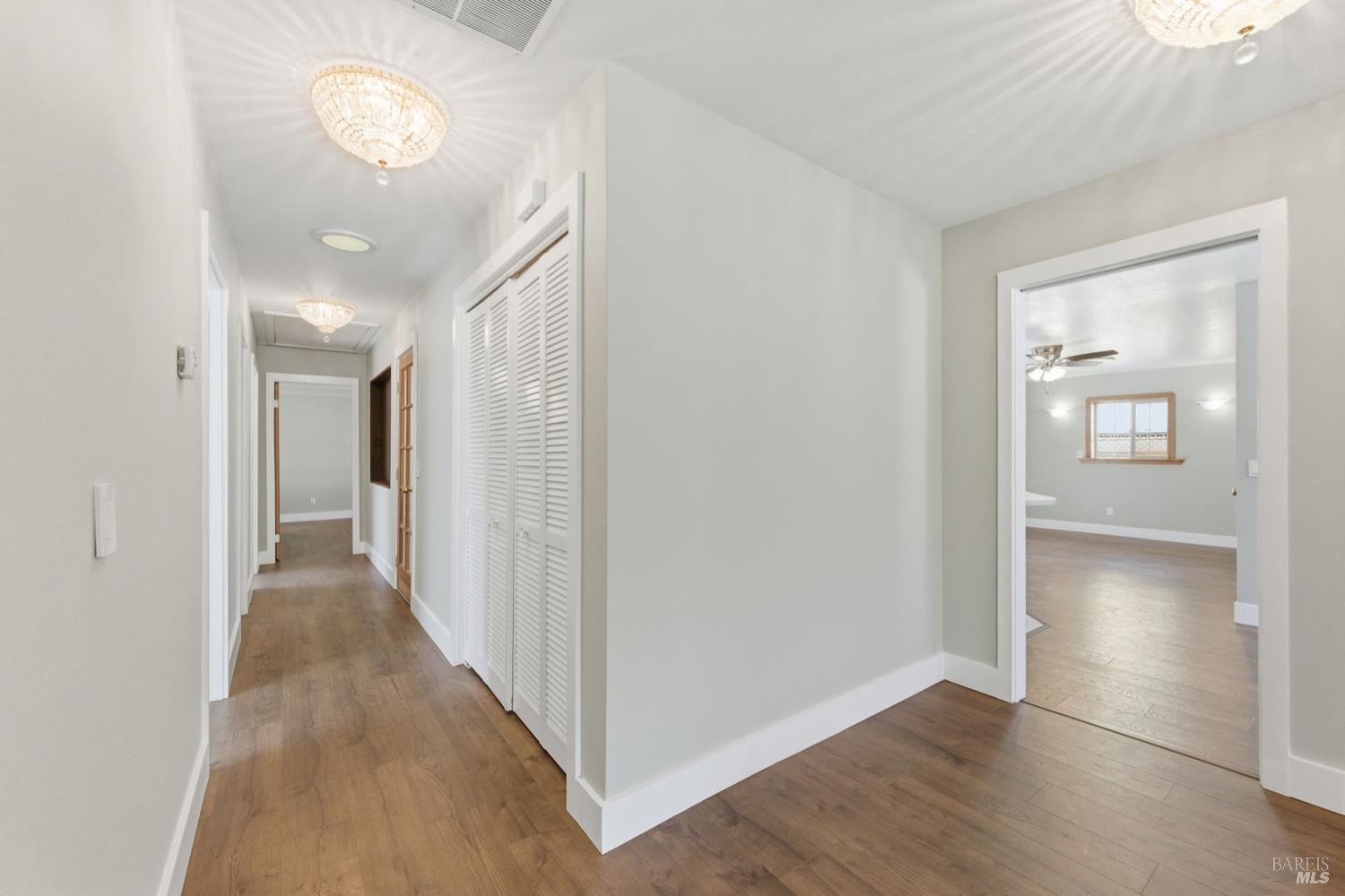 Detail Gallery Image 13 of 33 For 341 La Crosse Ave, Santa Rosa,  CA 95409 - 3 Beds | 2 Baths