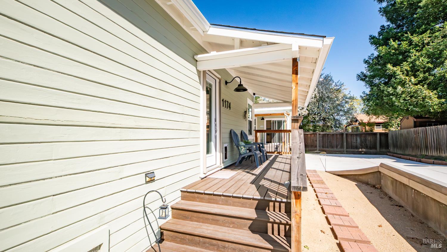 Detail Gallery Image 8 of 70 For 1174 Victory Ln, Concord,  CA 94520 - 2 Beds | 1/1 Baths