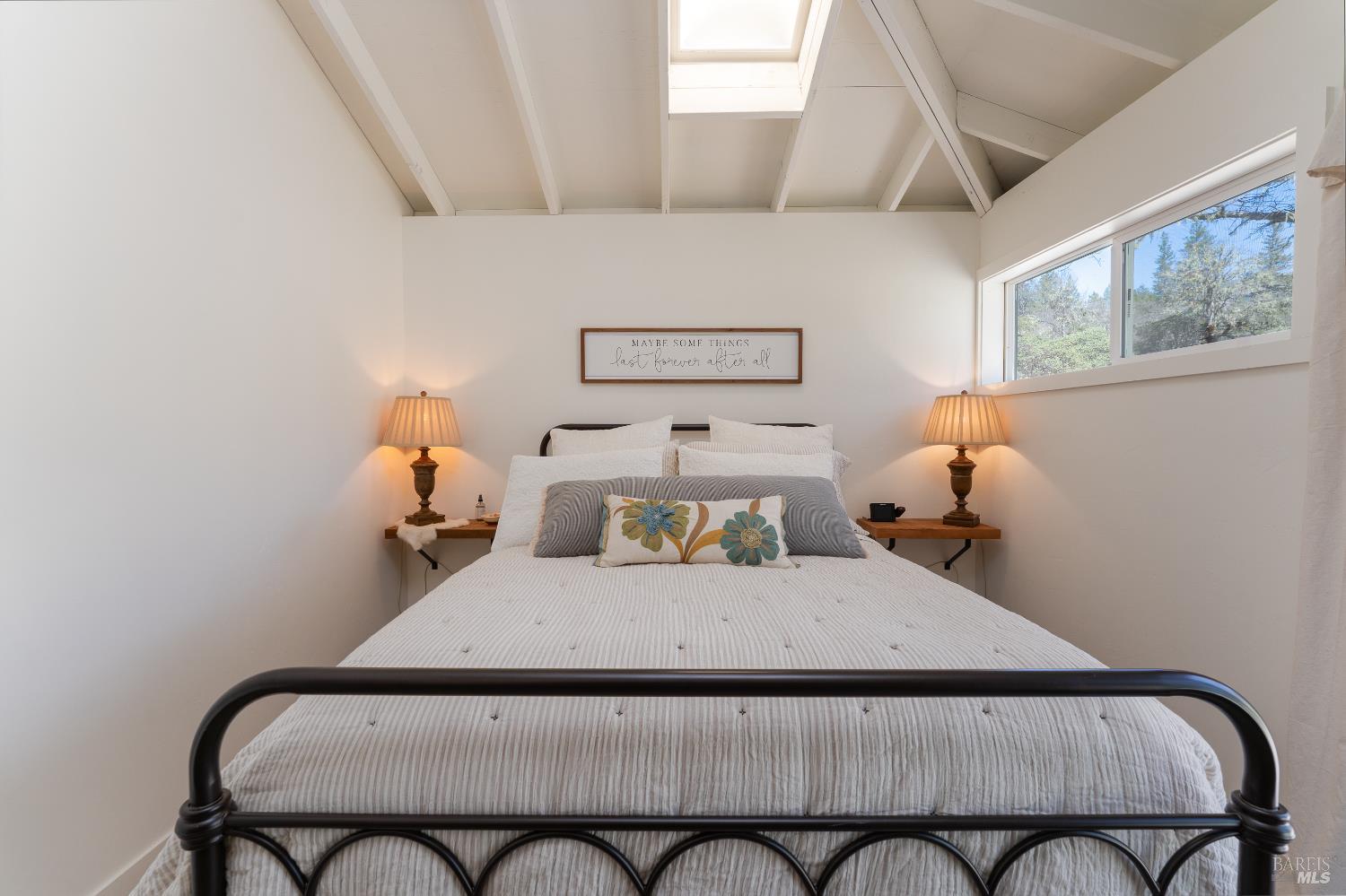 Detail Gallery Image 19 of 39 For 30429 Ridgewood Dr, Potter Valley,  CA 95469 - 1 Beds | 1 Baths