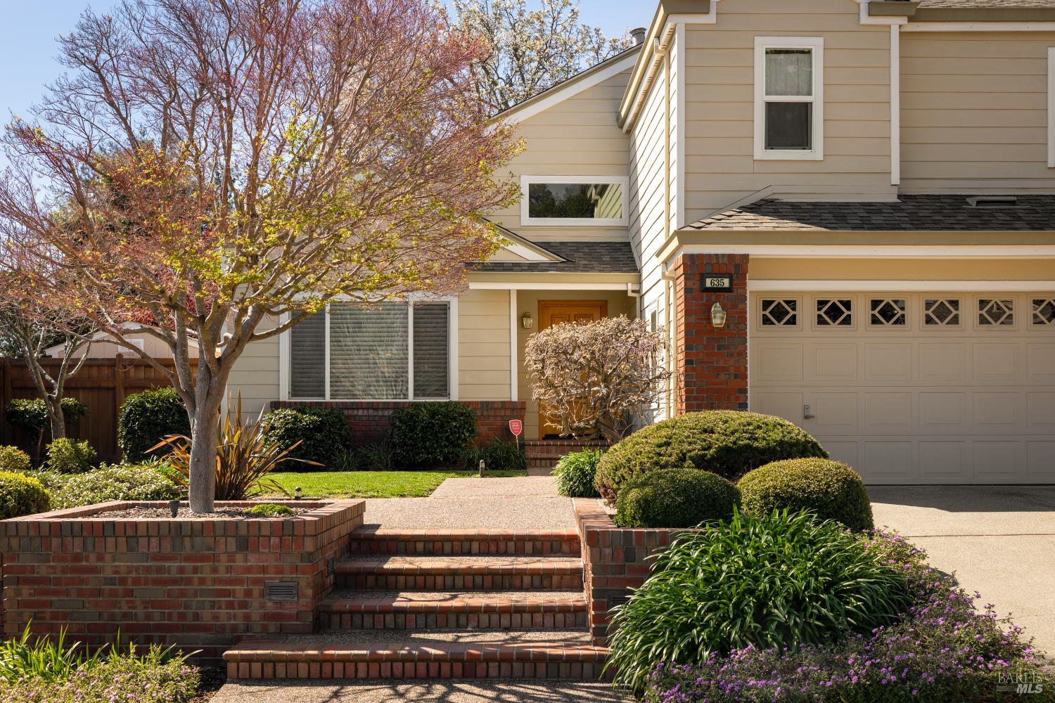 Detail Gallery Image 5 of 87 For 635 Daffodil Dr, Benicia,  CA 94510 - 4 Beds | 2/1 Baths