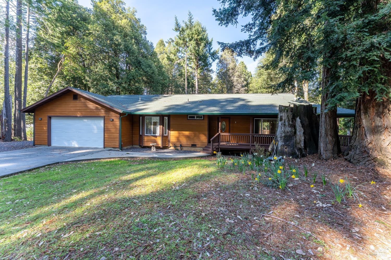 Detail Gallery Image 27 of 42 For 4862 Blue Lake Rd, Willits,  CA 95490 - 3 Beds | 2 Baths