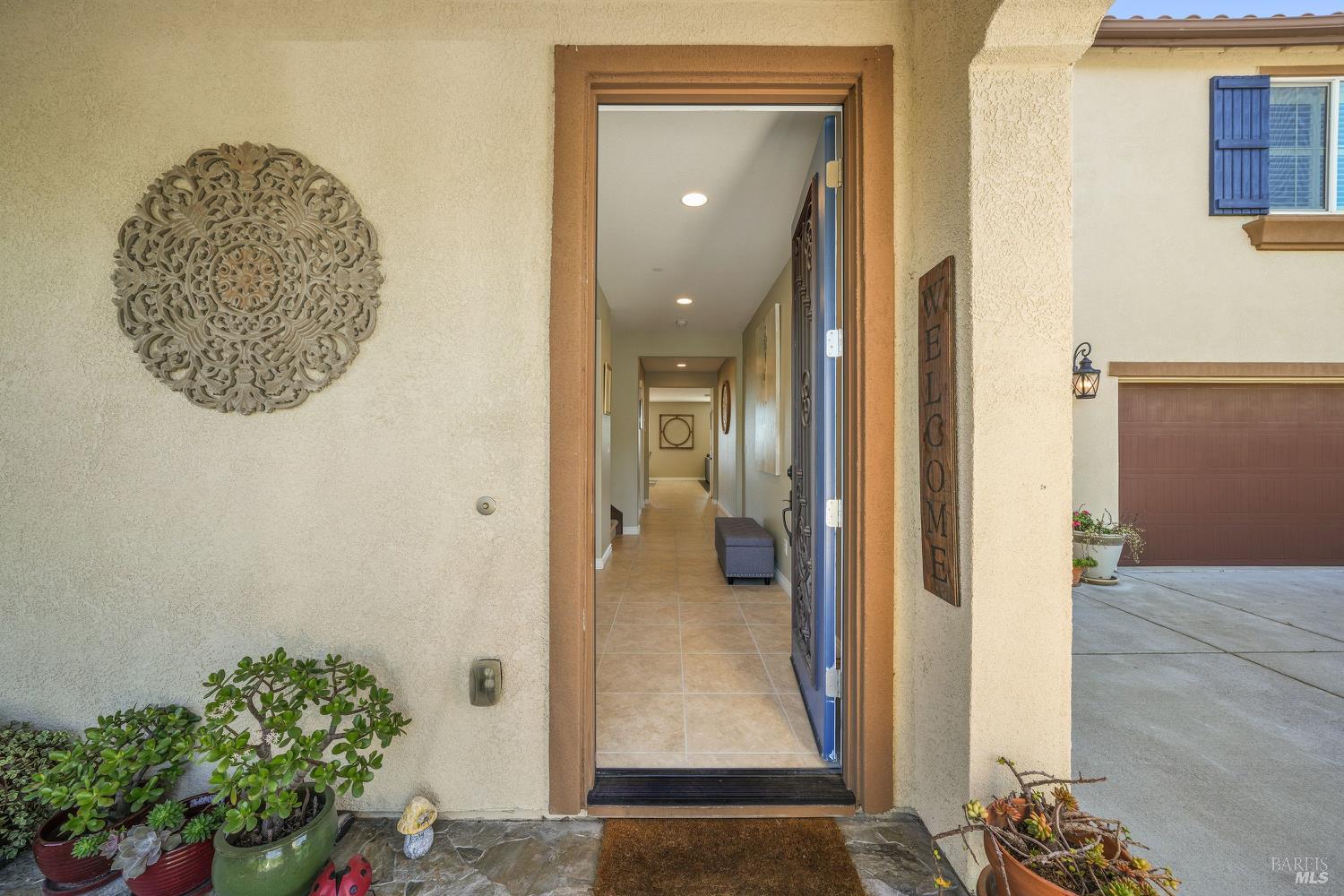 Detail Gallery Image 9 of 63 For 2481 Hancock Dr, Fairfield,  CA 94533 - 5 Beds | 3/1 Baths