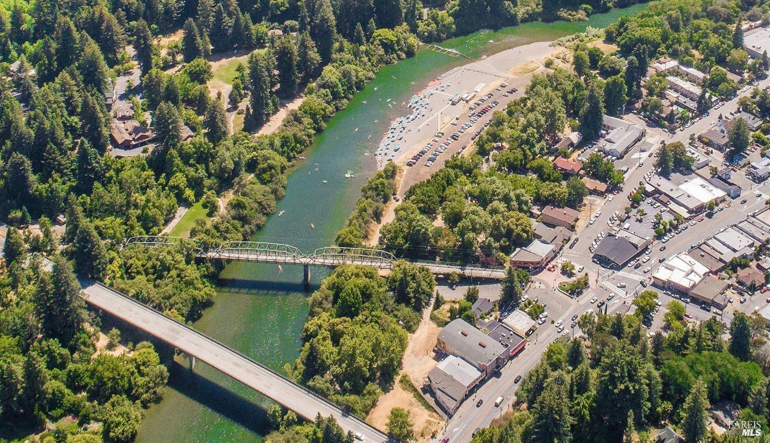 Detail Gallery Image 18 of 21 For 14755 Armstrong Woods Rd 18, Guerneville,  CA 95446 - 1 Beds | 1 Baths