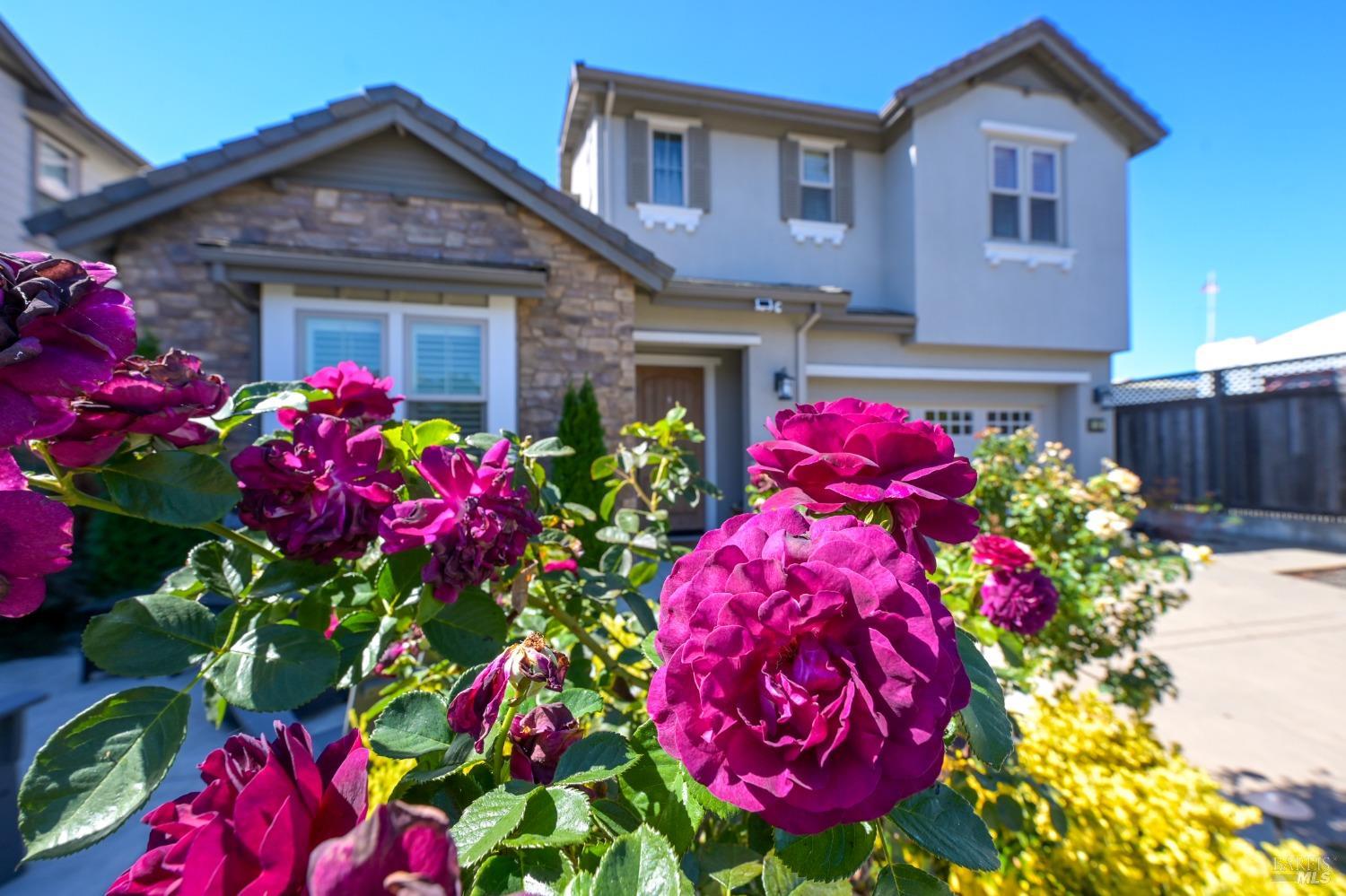 Detail Gallery Image 4 of 31 For 46 Audubon Way, Novato,  CA 94949 - 4 Beds | 3 Baths