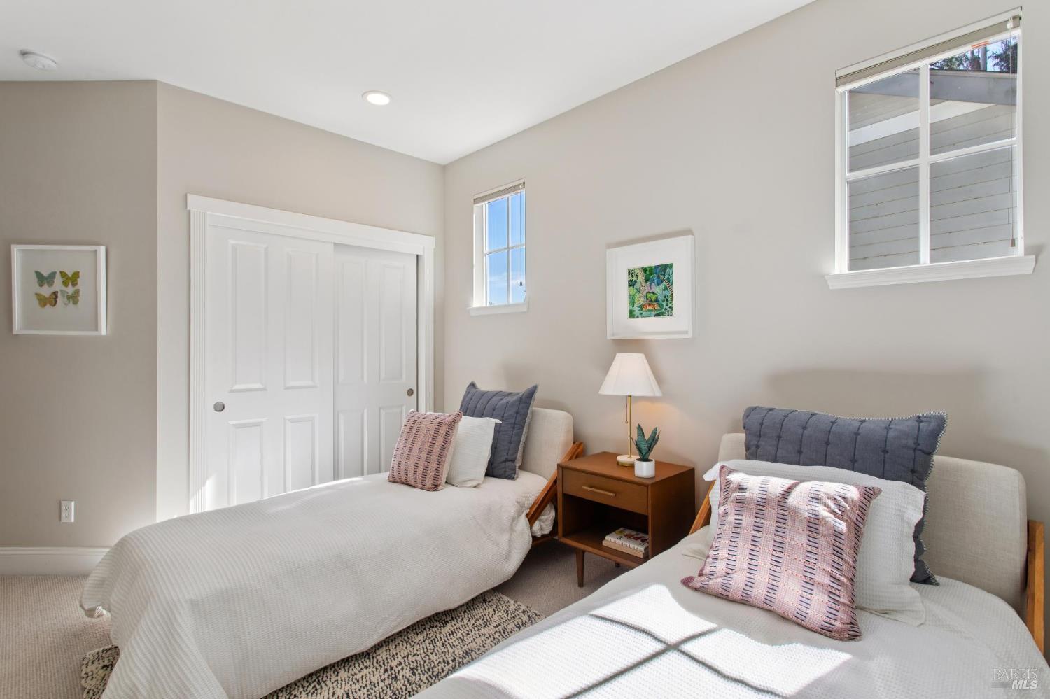 Detail Gallery Image 34 of 41 For 508 Blue Jay Way, Mill Valley,  CA 94941 - 4 Beds | 2/1 Baths