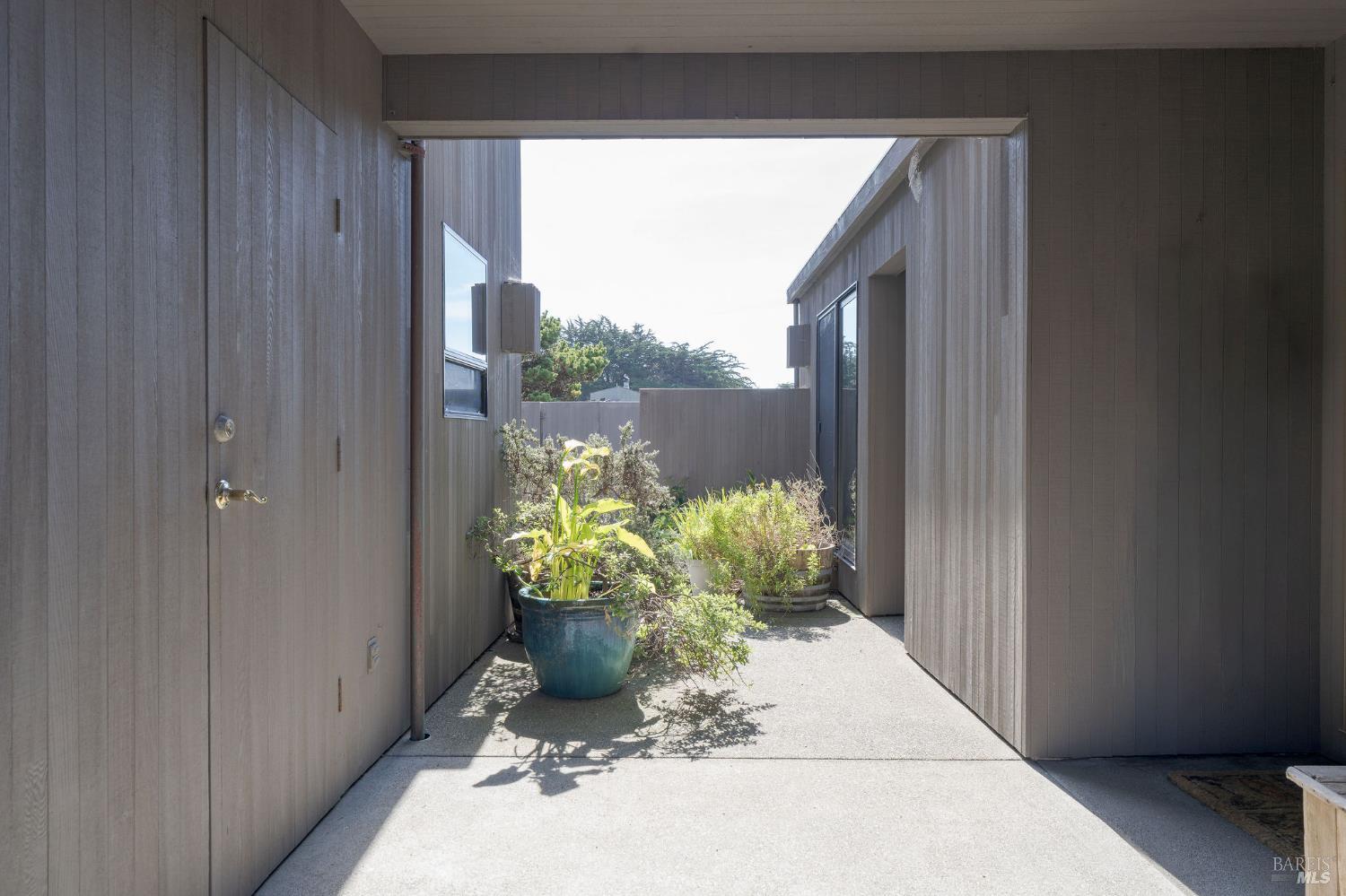 Detail Gallery Image 41 of 70 For 39574 Leeward Rd, The Sea Ranch,  CA 95497 - 2 Beds | 3 Baths