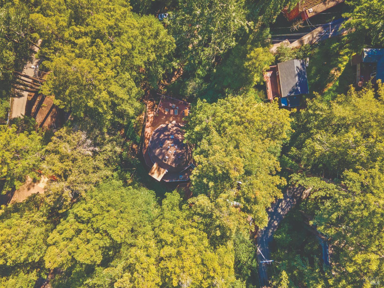 Detail Gallery Image 69 of 77 For 9085 Middle Ter, Monte Rio,  CA 95462 - 1 Beds | 1/1 Baths