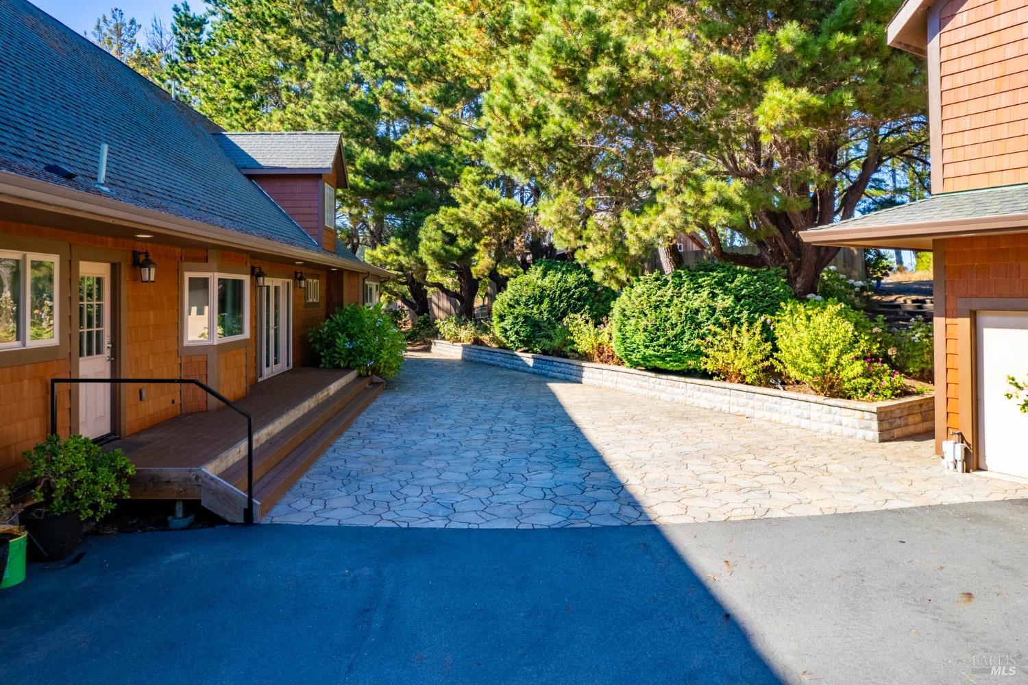 Detail Gallery Image 44 of 98 For 43500 Crispin Rd, Manchester,  CA 95459 - 3 Beds | 3 Baths