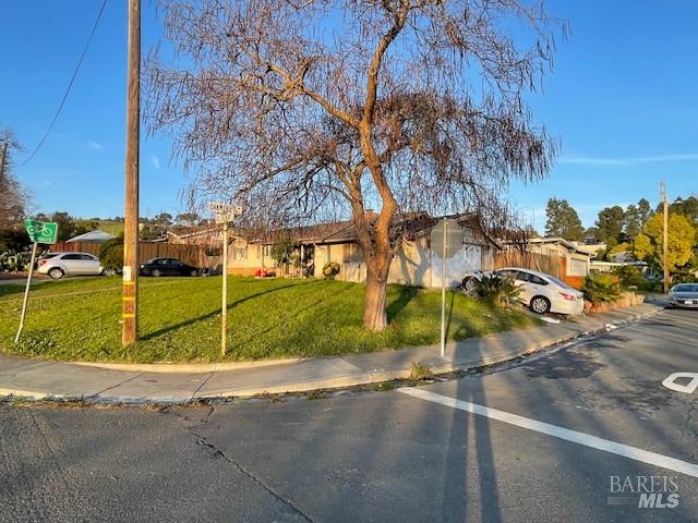 Detail Gallery Image 3 of 5 For 1202 Rollingwood Dr, Vallejo,  CA 94591 - 3 Beds | 2 Baths