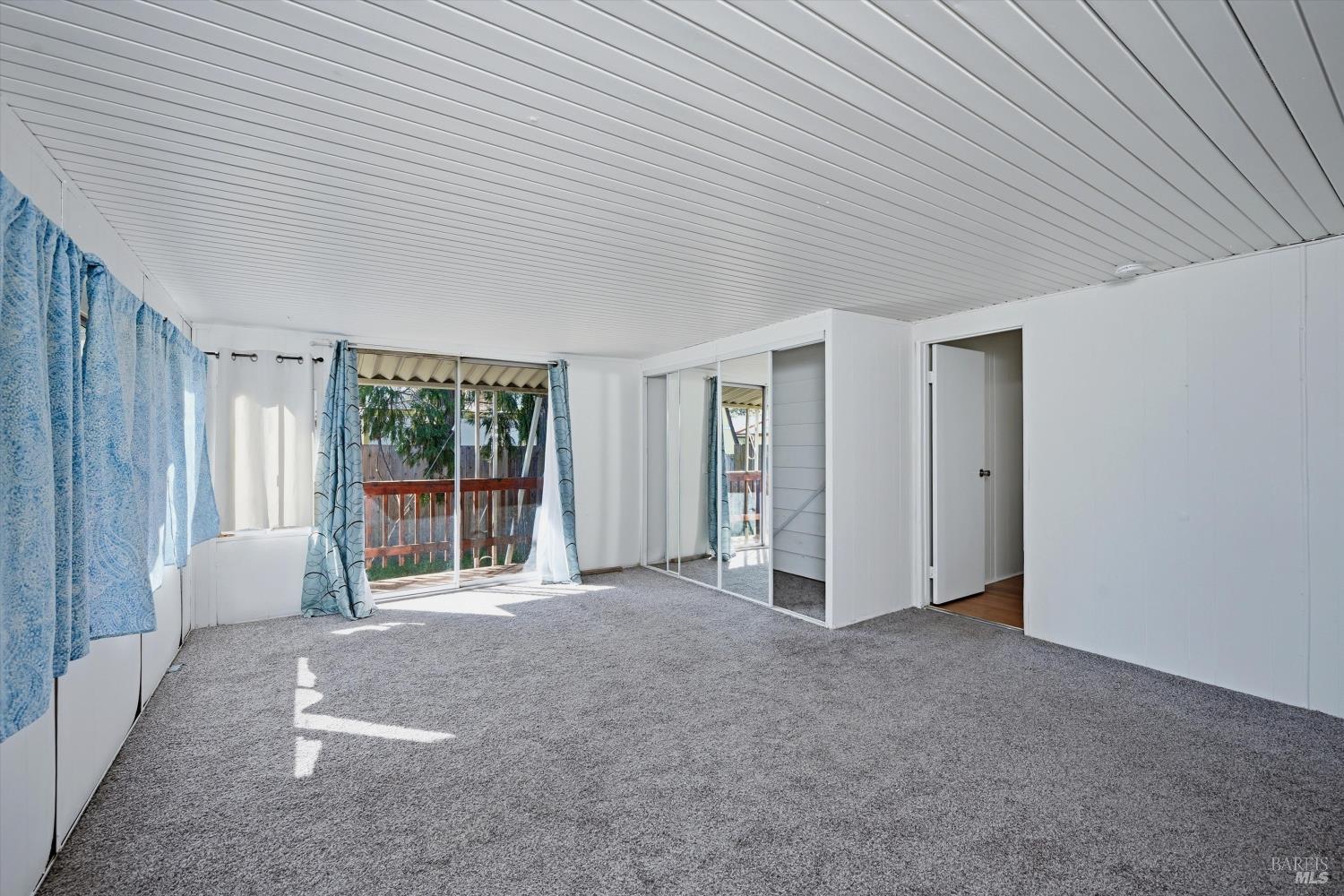 Detail Gallery Image 14 of 21 For 3562 Mountain View St, Clearlake,  CA 95422 - 3 Beds | 2 Baths